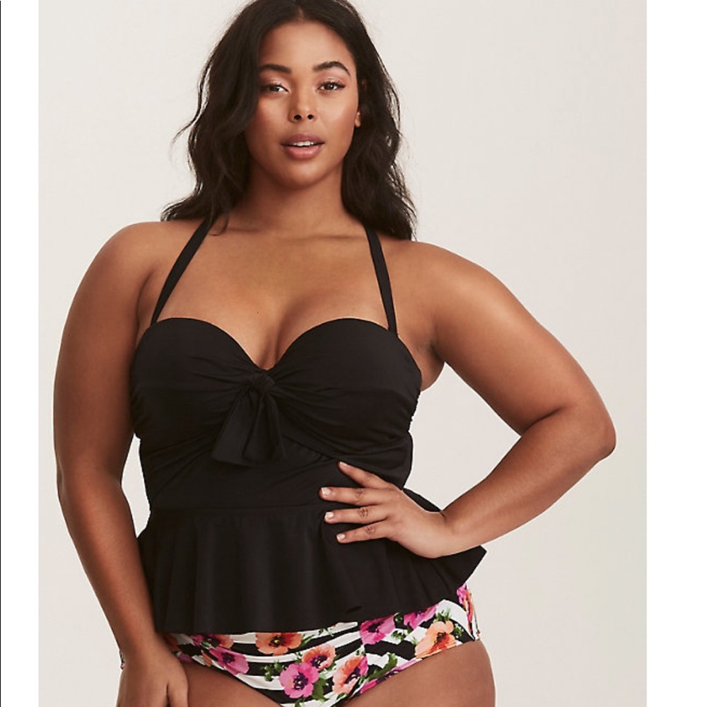 BLACK TIE FRONT LIGHTLY LINED PEPLUM MIDKINI (top)